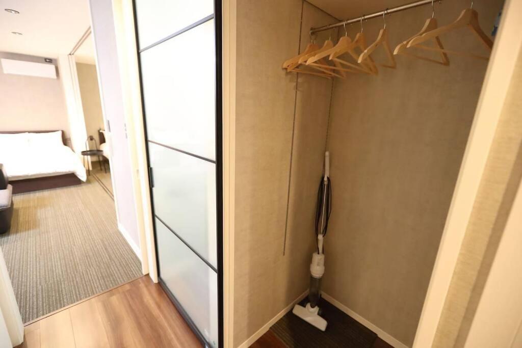 White Crystal Roomb Фукуока Экстерьер фото