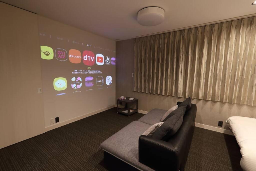 White Crystal Roomb Фукуока Экстерьер фото