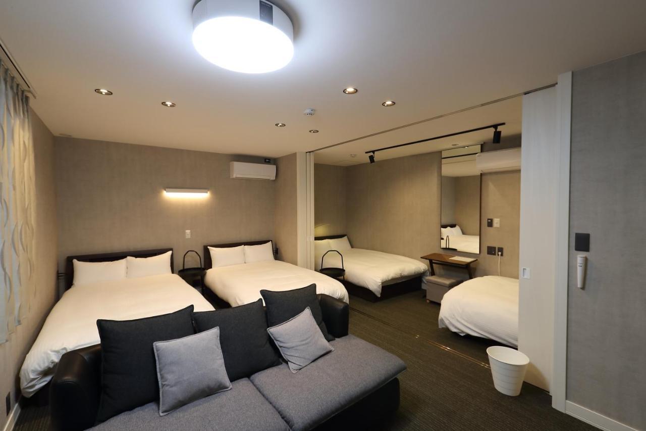 White Crystal Roomb Фукуока Экстерьер фото